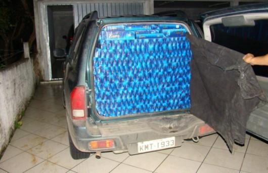 Contrabandista preso com 12,5 mil maços de cigarro