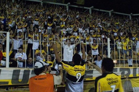 Soltando o grito de gol (vídeo)