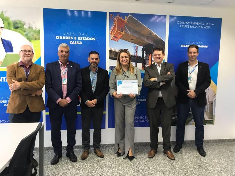 Prefeitura de Içara recebe selo Caixa por Gestão Sustentável