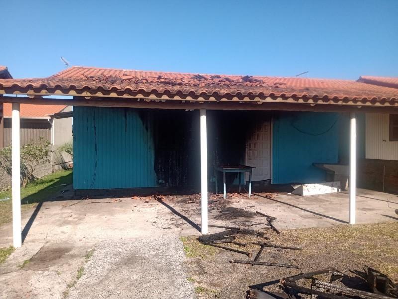 Princípio de incêndio é registrado em residência em Jaguaruna