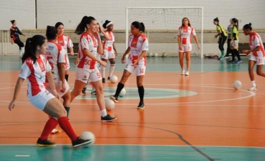 Futsal feminino se mantém vivo em Criciúma