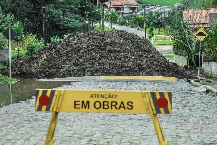 Lauro Müller recebe importantes obras de drenagens para evitar alagamentos