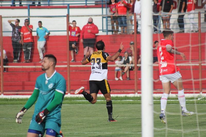 Criciúma volta a vencer no Catarinense e abre cinco pontos para o vice-líder
