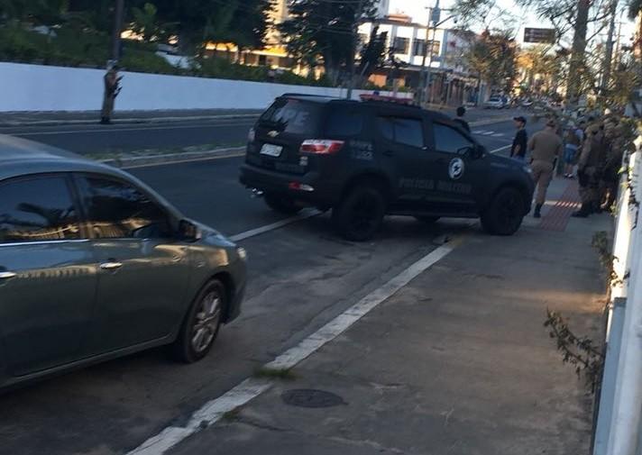 Polícia recupera R$ 120 mil, mas suspeitos seguem foragidos 