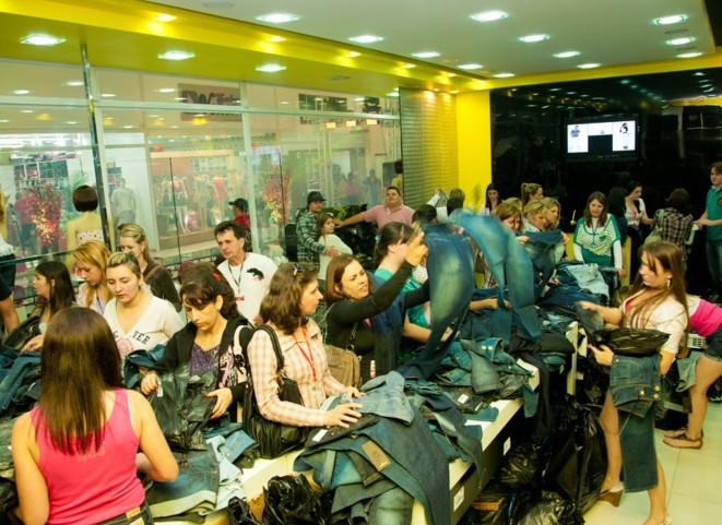 Lojistas vêm ao Sul em busca da coleção Inverno 2016