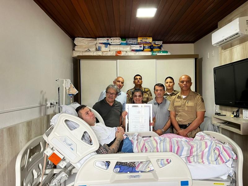 Cabo Esmeraldino recebe Moção de Aplauso da Câmara de Vereadores de Criciúma