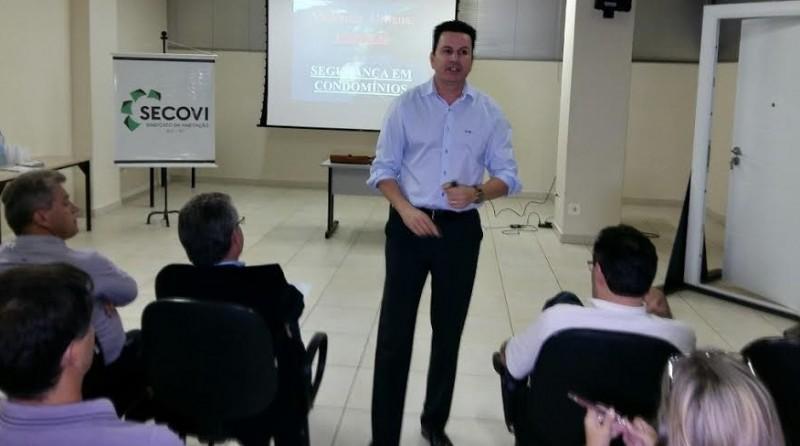 Em palestra, os cuidados na segurança dos condomínios