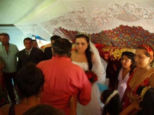 Cultura: Casamento cigano é realizado em Morro da Fumaça