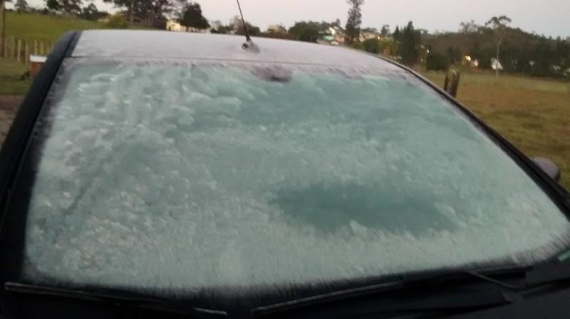 Geada e temperatura de 2°C em Criciúma