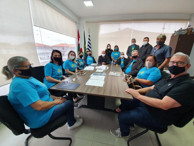 Assinada Ordem de Serviço para construção da Apae em Balneário Rincão