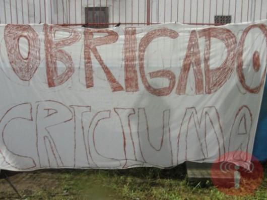 Recado da torcida do Brusque para o Tigre