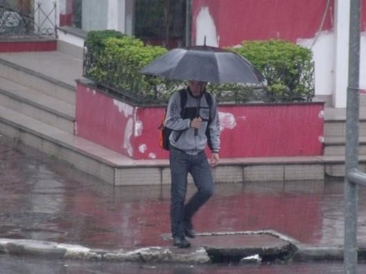 Em agosto, volume de chuva pode ser três vezes maior que a média histórica 