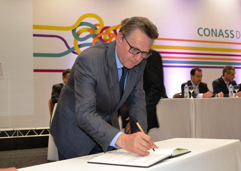 Acélio Casagrande assume presidência regional do Conass