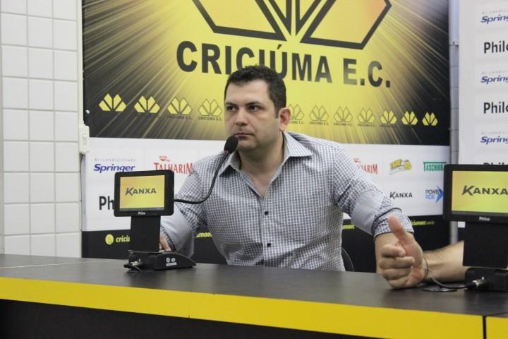 Criciúma começa a buscar novo técnico hoje