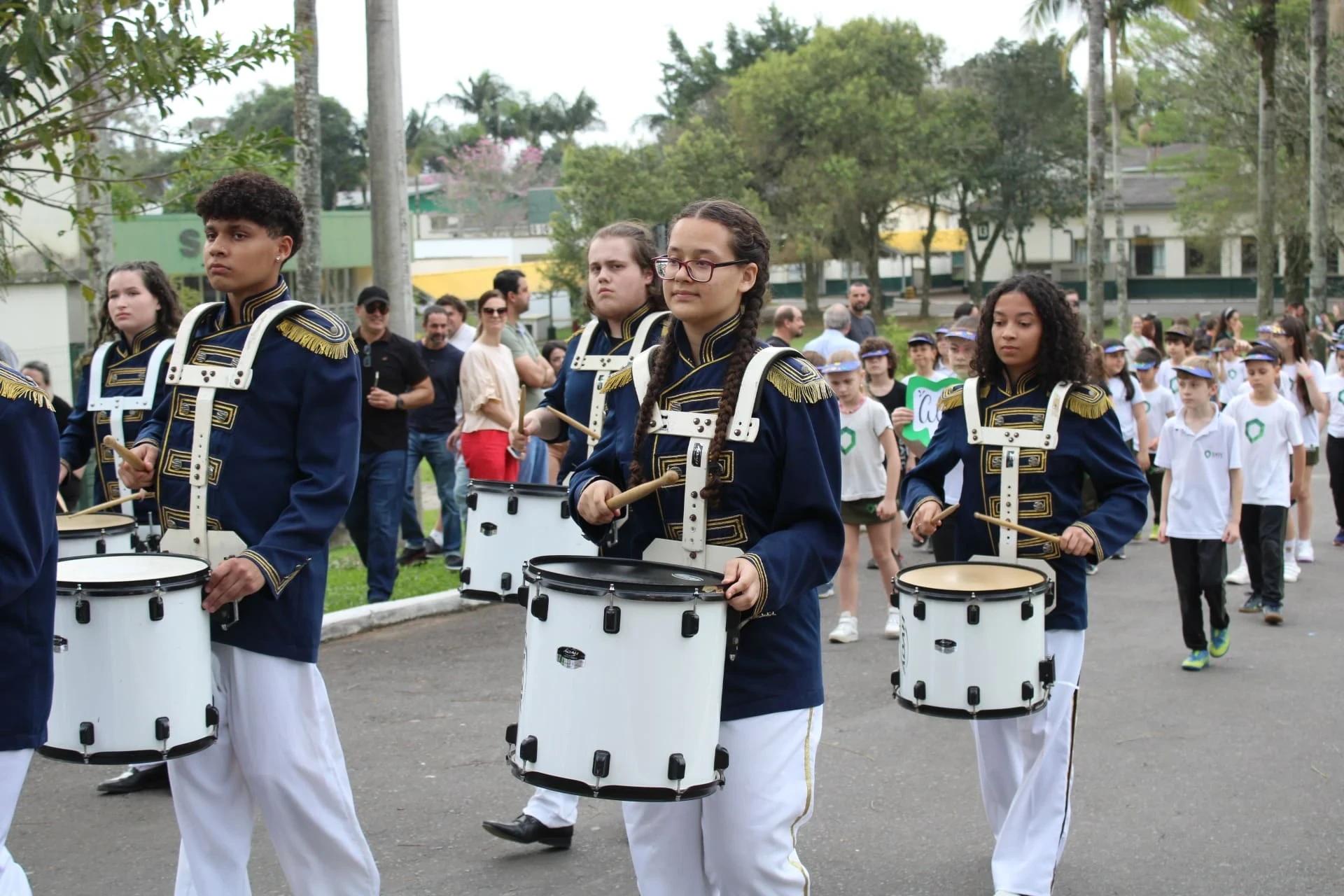 Vídeo: Banda Marcial Satc celebra 60 anos de história e tradição em Criciúma
