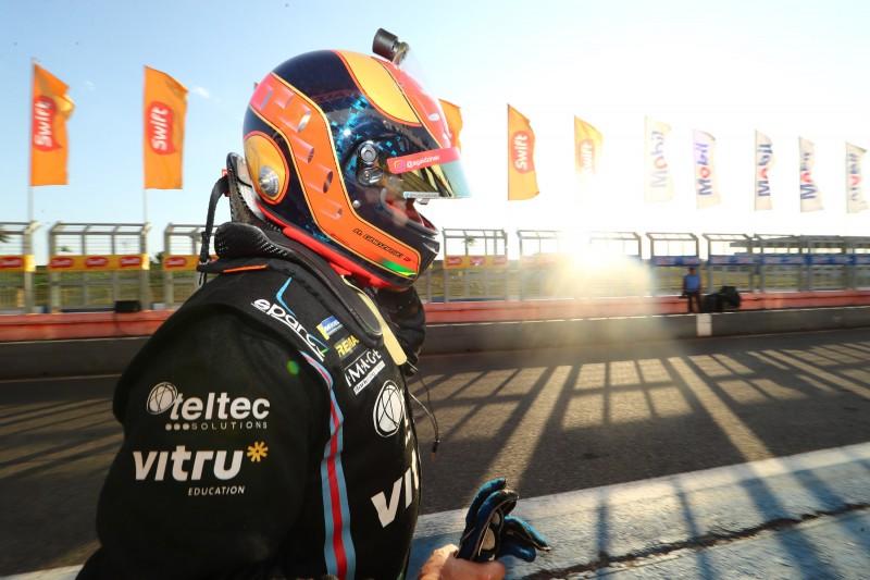 André Gaidzinski garante 2° e 3° lugares para SC em corrida de longa distância na Porsche Cup