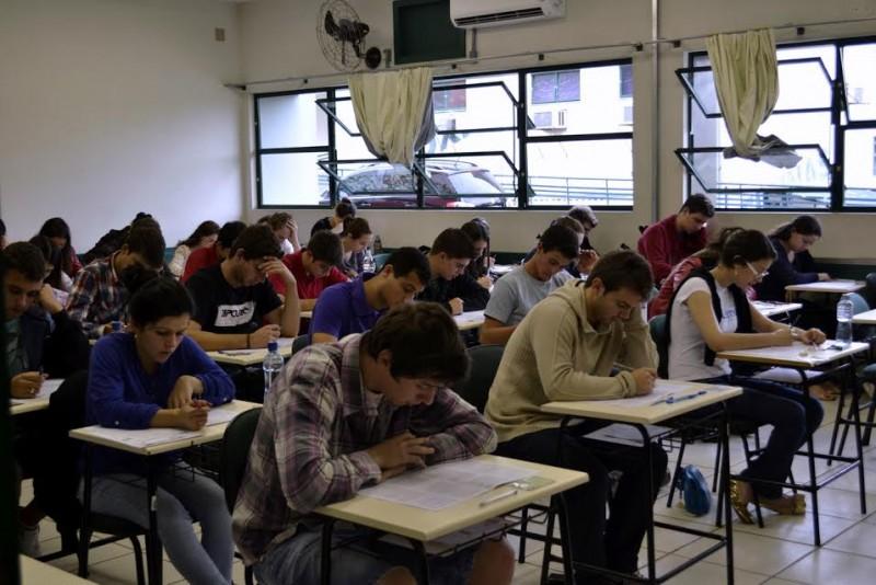 Unesc oferece vagas em mais de 30 cursos no Vestibular de Verão 2017