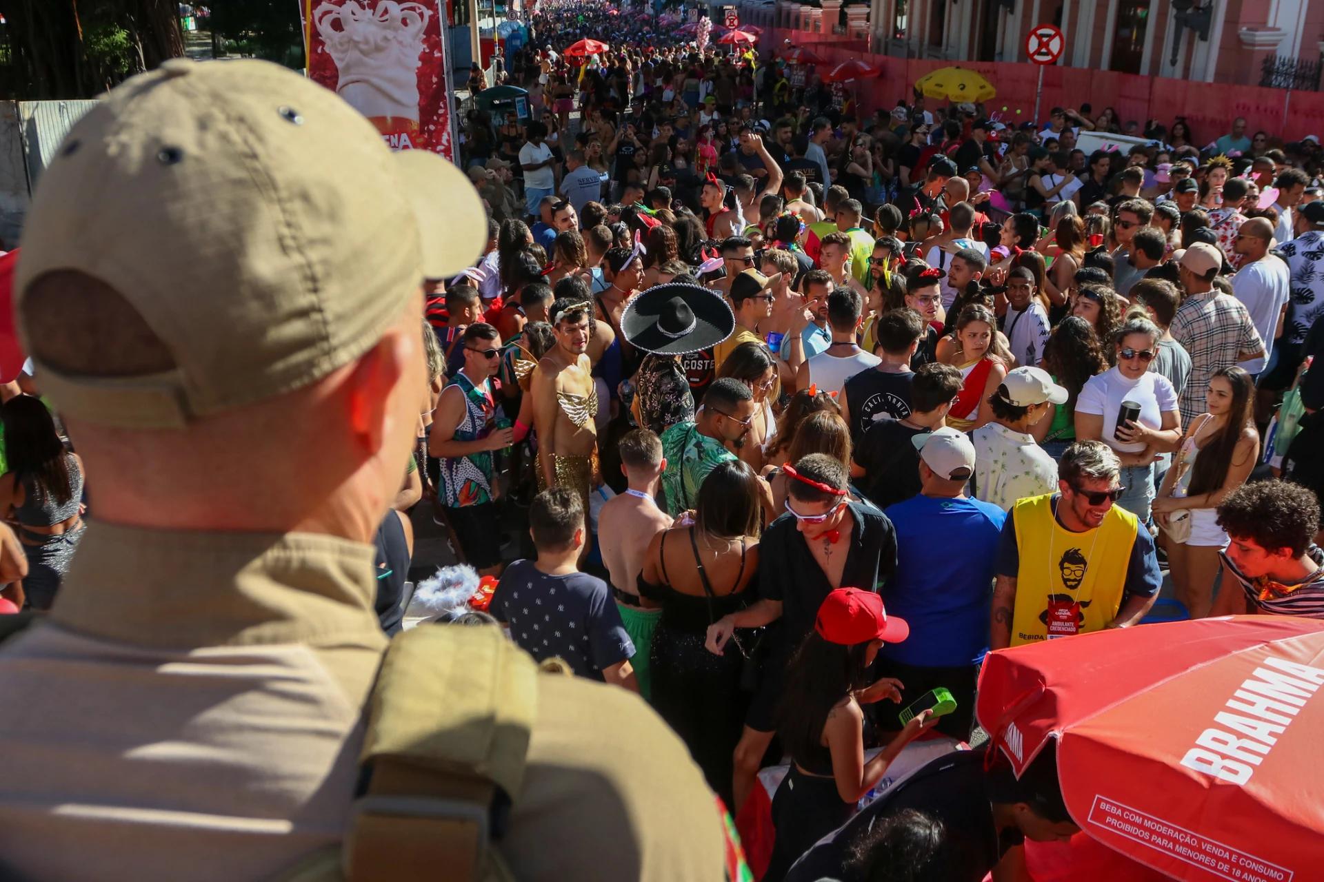 Carnaval 2025: Polícia Militar dá dicas de segurança para os dias de folia