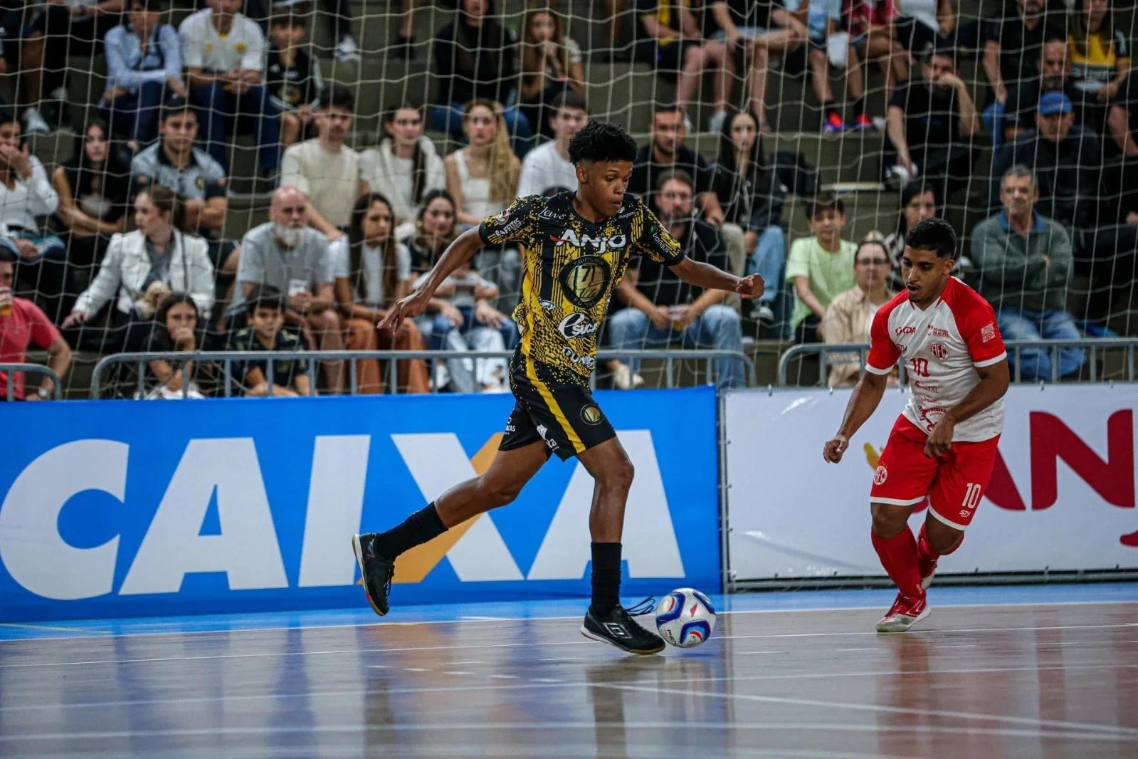 "Foi um jogo difícil", destaca Dieguinho sobre empate do Criciúma