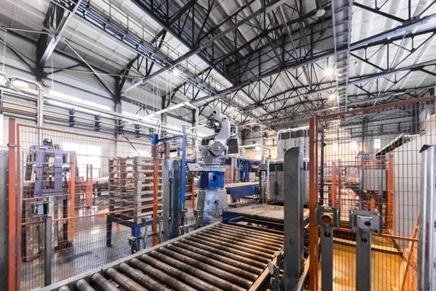 Produção industrial recua 0,2% em julho no país