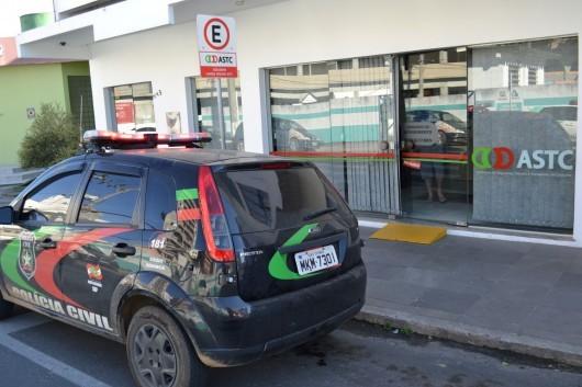 Polícia Civil cumpre mandado de busca e apreensão na ASTC