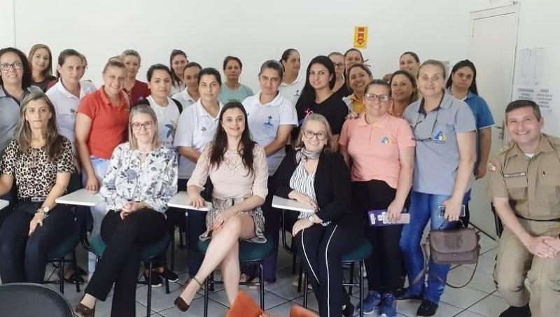 Violência contra a mulher é tema de capacitação orientada pela Polícia Civil em Içara 