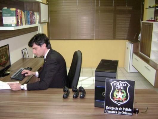 Jovem suspeito de distribuir pornografia de garota de 13 anos