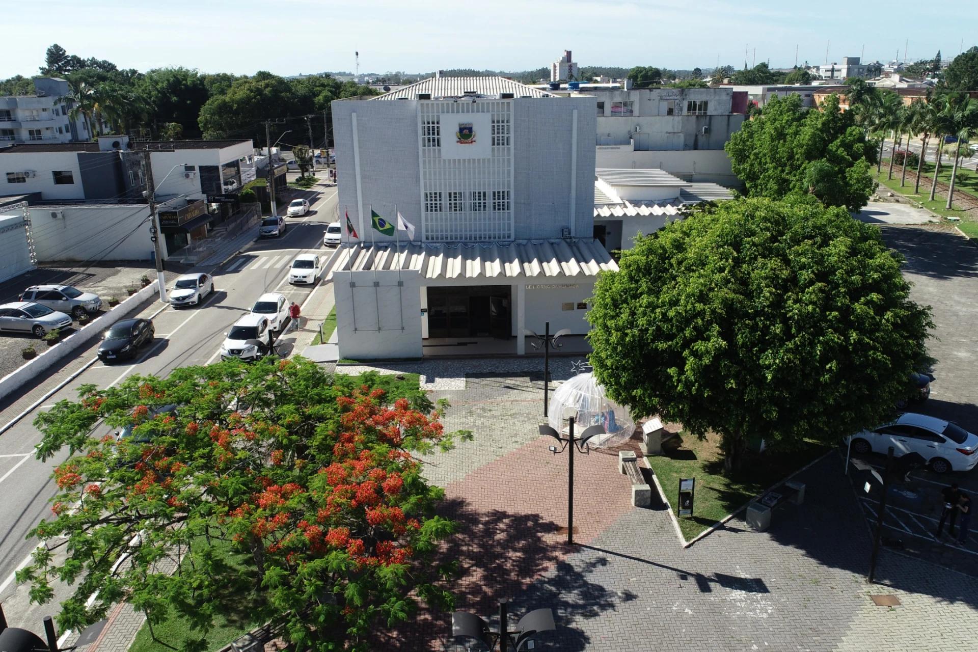Morro da Fumaça lança processo seletivo simplificado nas áreas da Educação e Assistência Social
