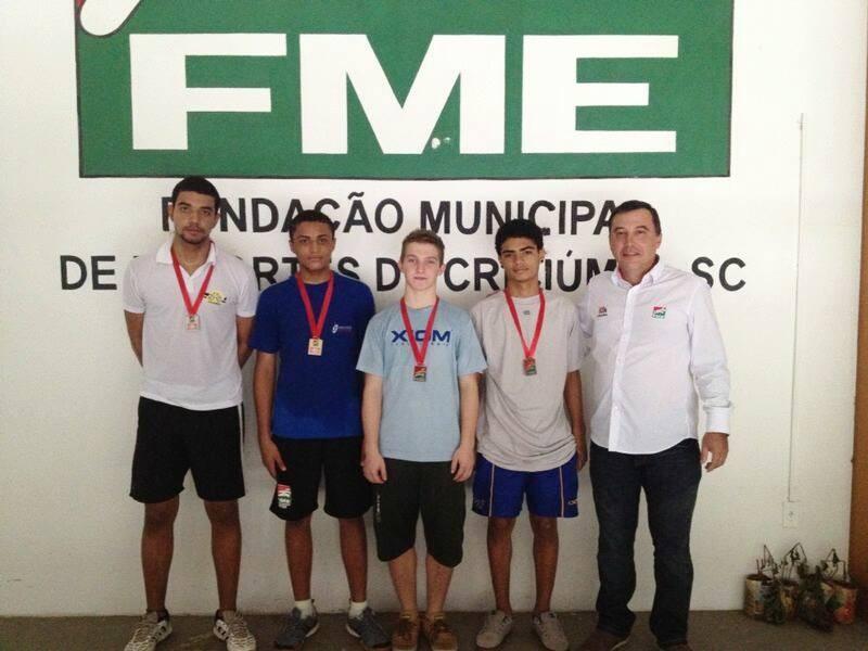 Tênis de mesa inicia fase municipal dos Jesc