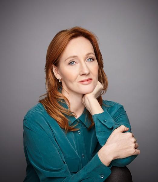 J.K Rowling lança nova história original com capítulos disponíveis online e gratuitamente