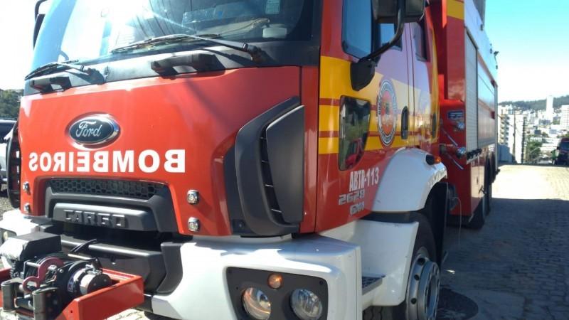 Corpo de idosa é encontrado carbonizado após incêndio em residência