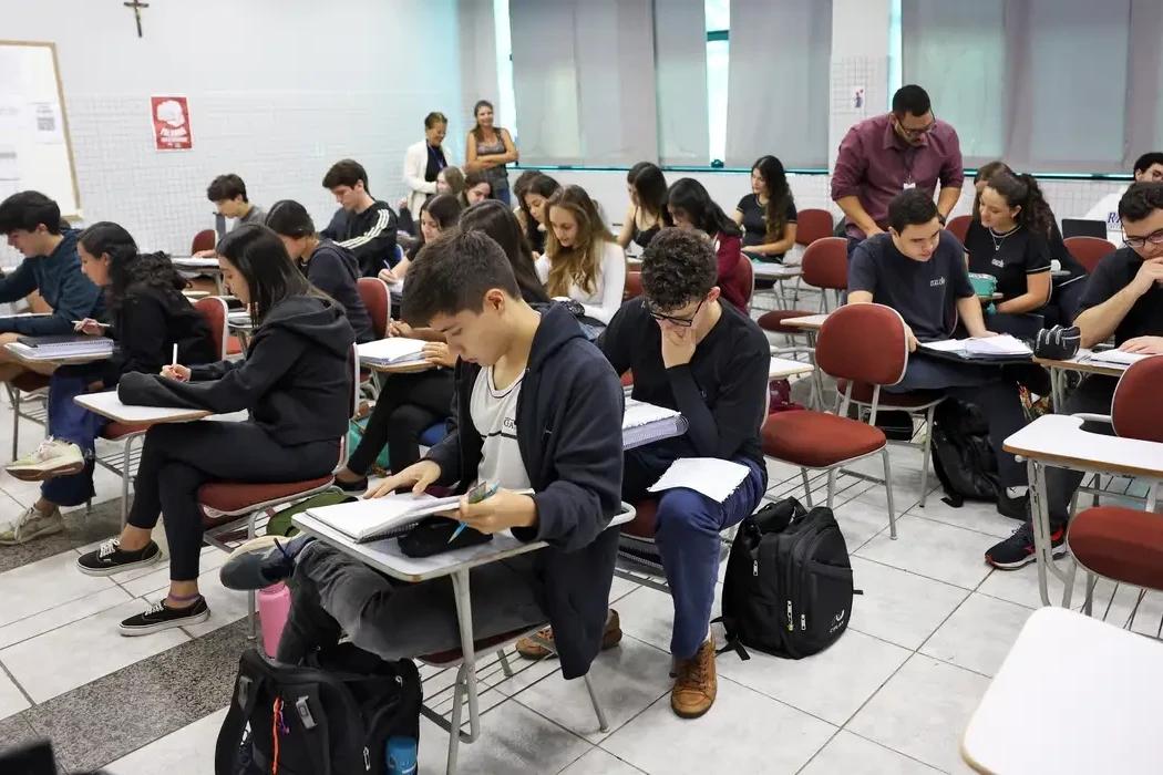 Enem 2024: saiba quem pode pedir a reaplicação do exame