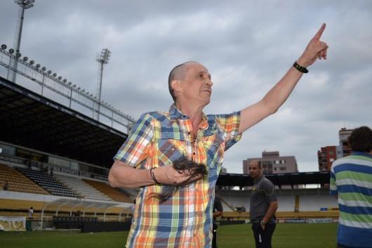 "Vou raspar a cabeça quantas vezes for preciso por esta torcida", disse Rampinelli