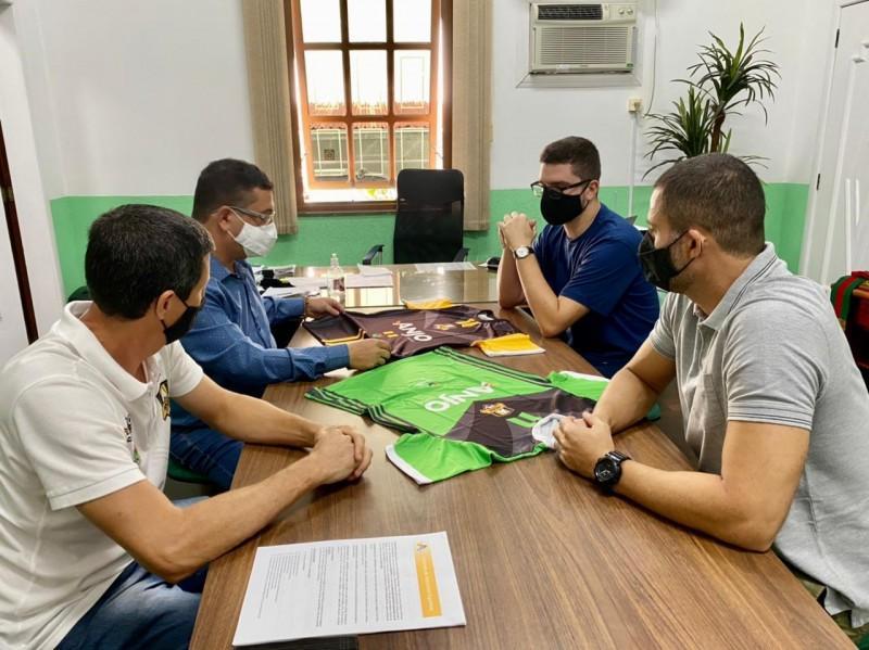 Cocal do Sul amplia parceria com o Anjos do Futsal