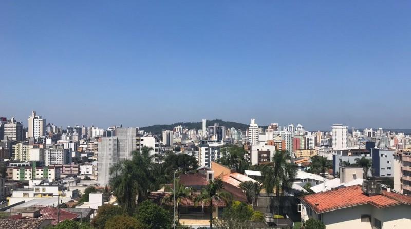 Temperatura chega a 33 graus no primeiro fim de semana da Primavera