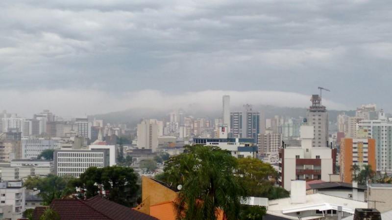 Primeiro vento minuano de 2018 pode beneficiar safra da tainha