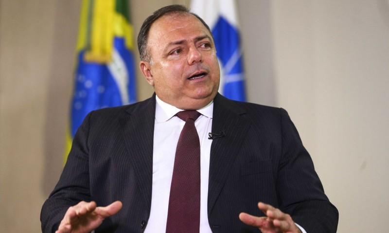 Ministro da Saúde diz que estados receberão vacina simultaneamente