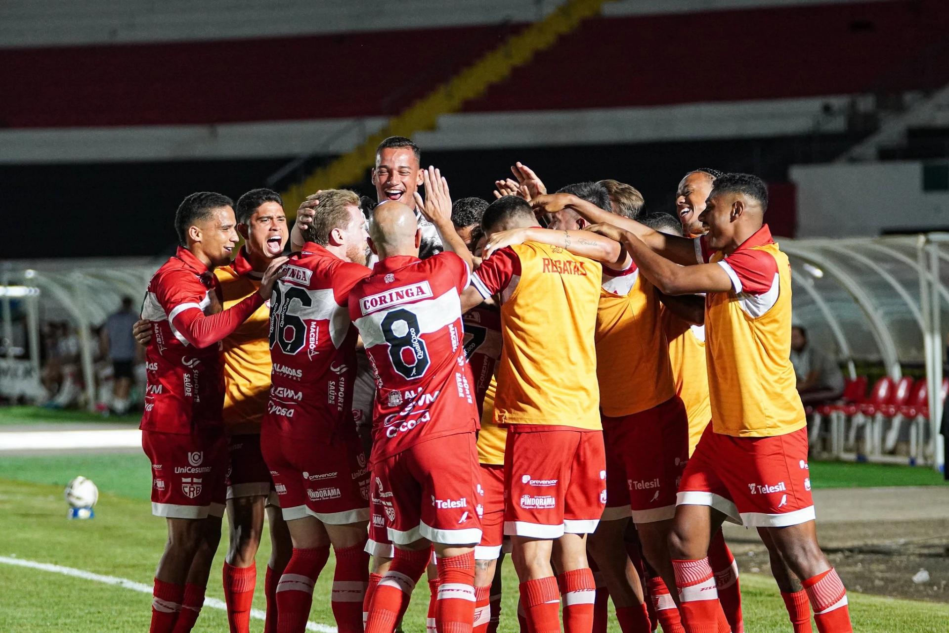 Rodada da Série B fecha com vitória de visitante na luta contra o Z4