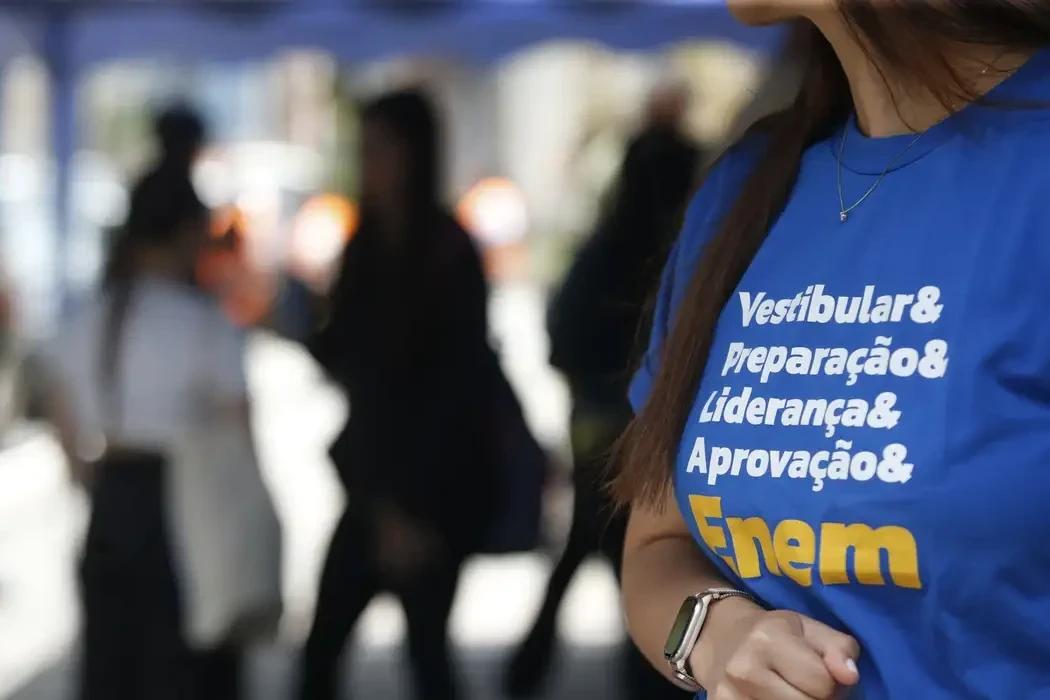 Prazo para estudantes se inscreverem no Enem é prorrogado