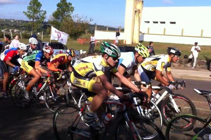 Ciclismo de Criciúma sobe ao pódio no Uruguai