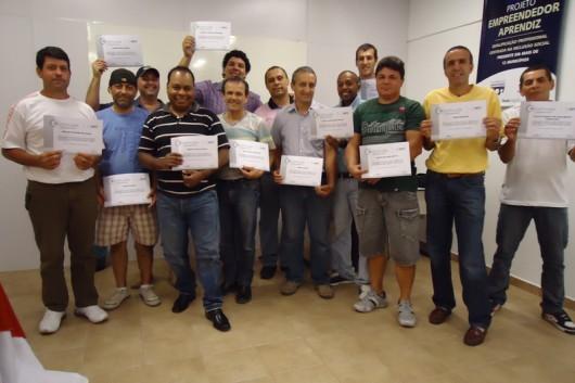 Novos profissionais de Elétrica Predial Residencial no mercado