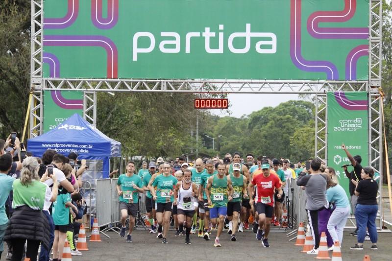 Corrida UniSatc 20 anos movimenta 350 atletas de toda região 