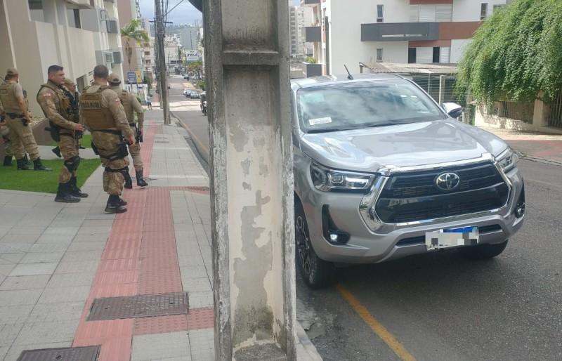 Criciúma: casal de estelionatários é detido no bairro Comerciário
