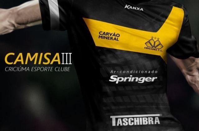 Novo manto: Criciúma lança pré-venda de terceiro uniforme