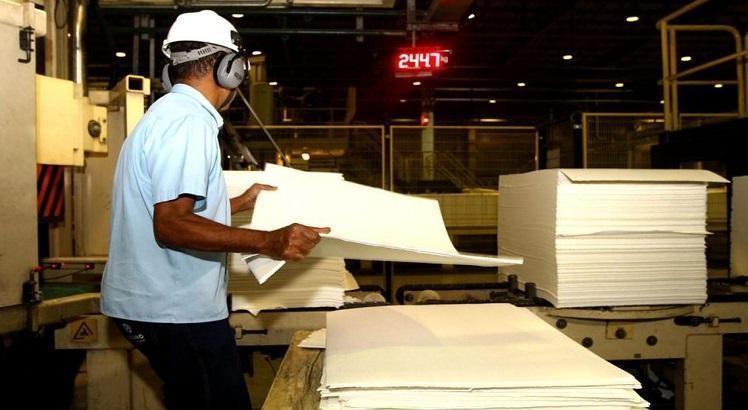 Confiança dos empresários cresce 0,2 ponto em abril, aponta FGV