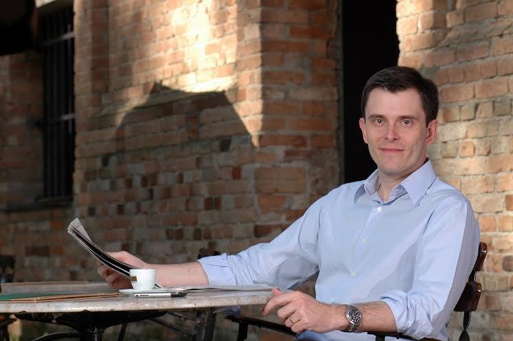 Autor de best-seller promove palestra em Criciúma