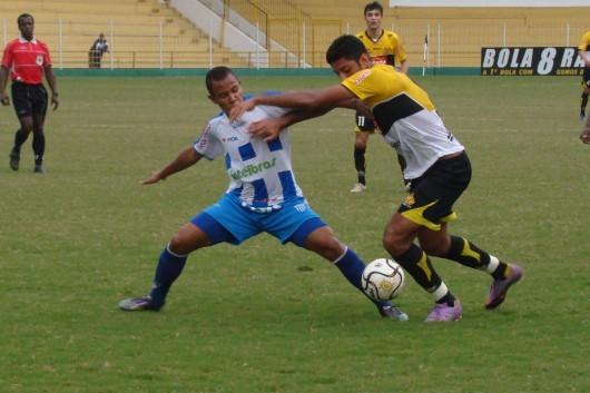 Criciúma enfrenta Avaí em jogo-treino