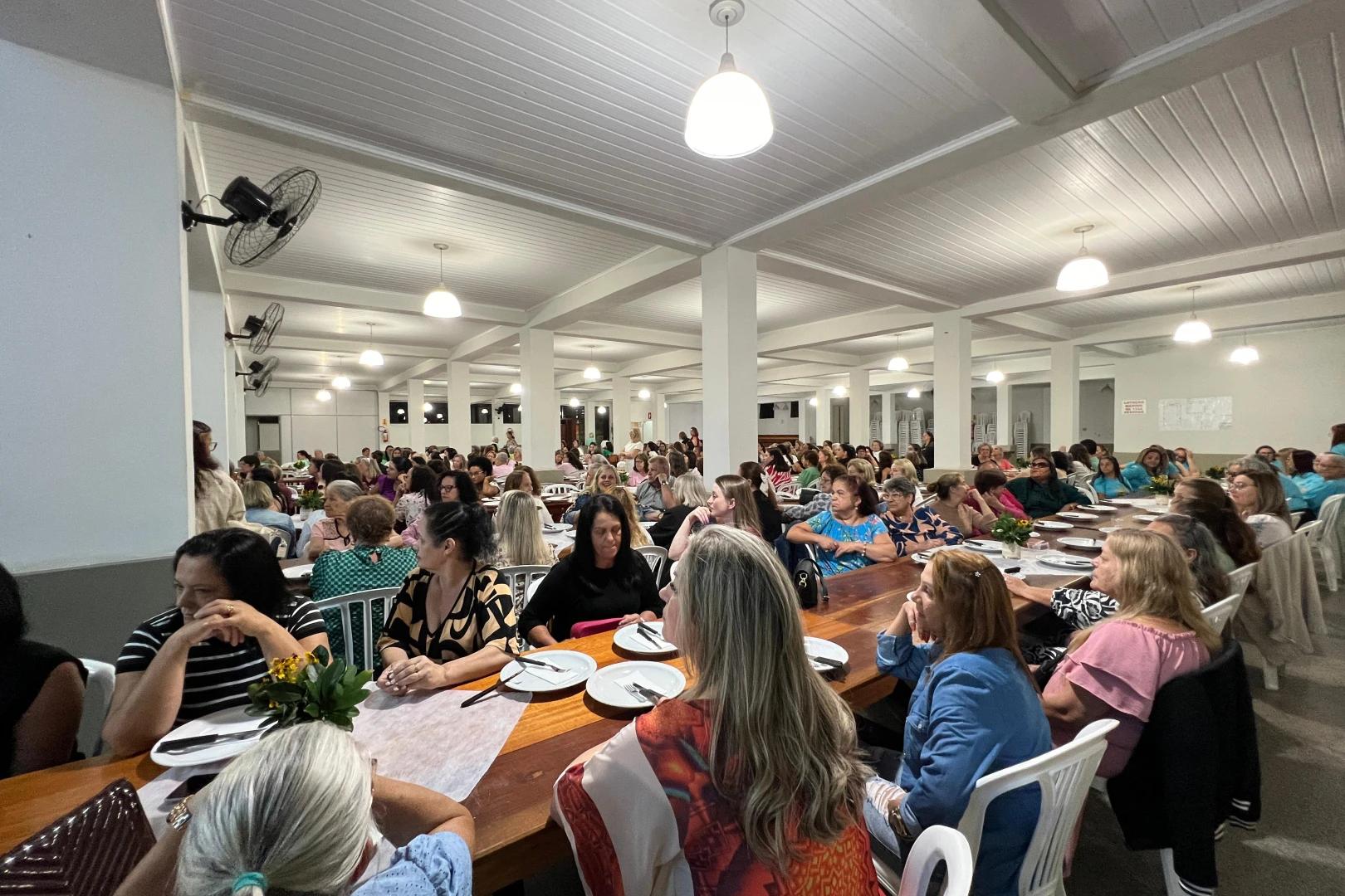Grupos do Clube de Mães celebram mais um ano de atividade e encontros
