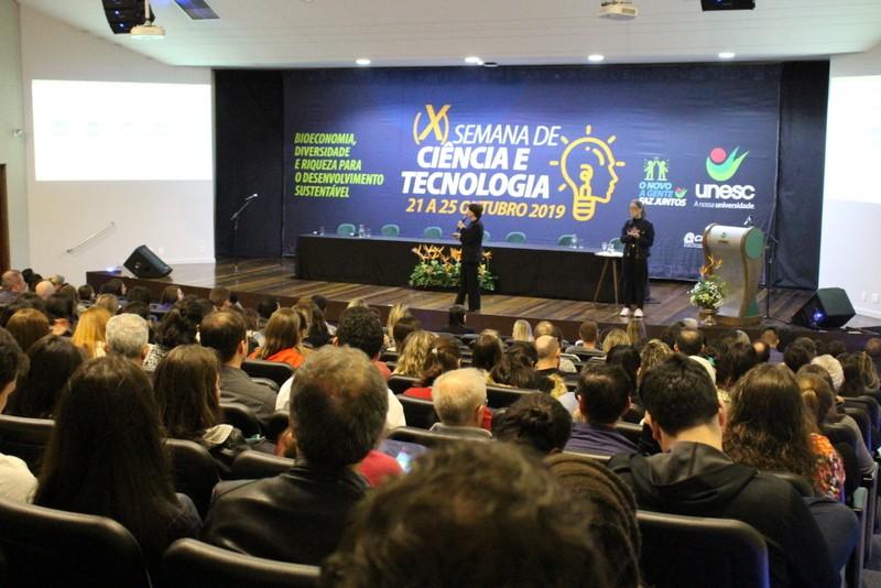 Semana de Ciência e Tecnologia da Unesc promove espaços de inovação e iniciação científica