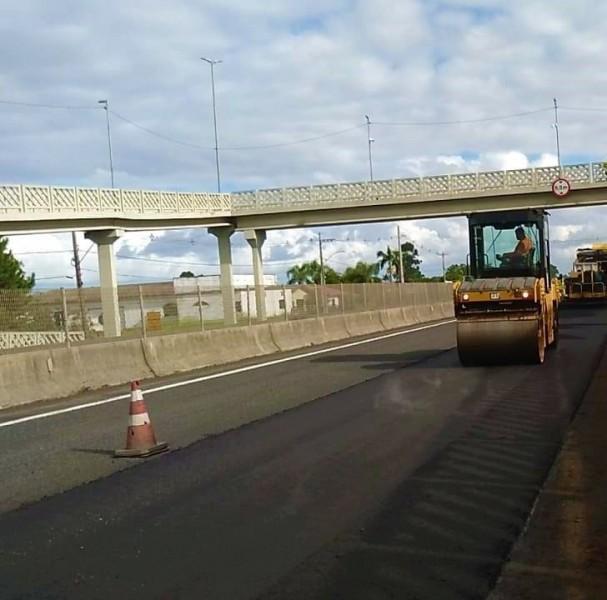 Cronograma semanal de obras da CCR ViaCosteira na BR-101 é divulgado 